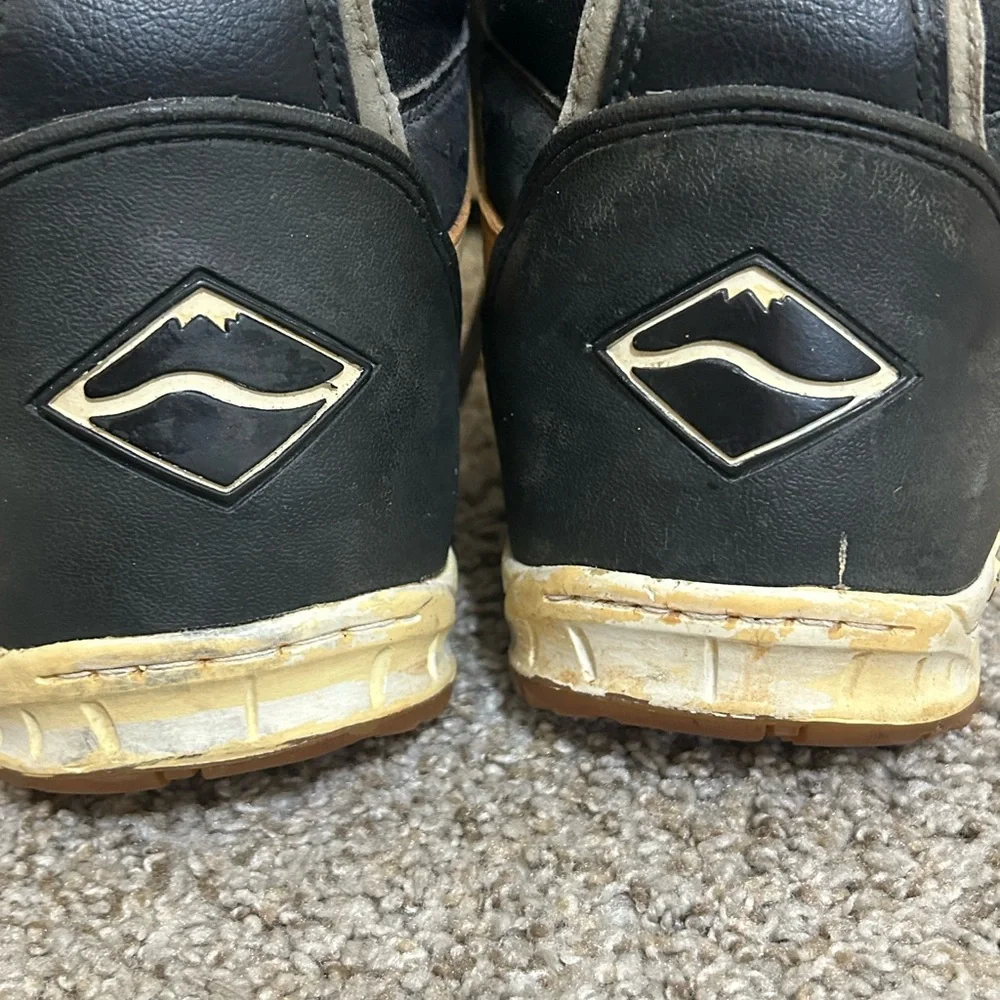Vans Hi-Standard OG Snowboard Boots Mens Sz 13 Black White LaceUp Classic Winter